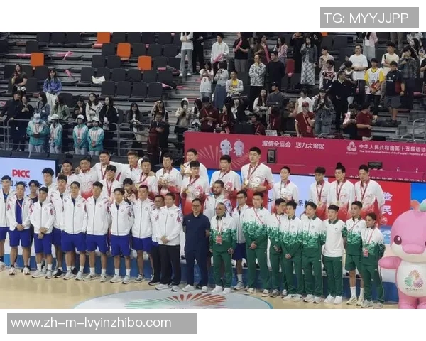 周琦儿子兴奋庆祝胜利曾凡博与爸爸陈盈骏杰曼表现出色令人赞叹