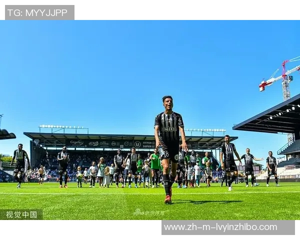 昂热对阵里昂精彩视频回顾及赛后分析全景呈现