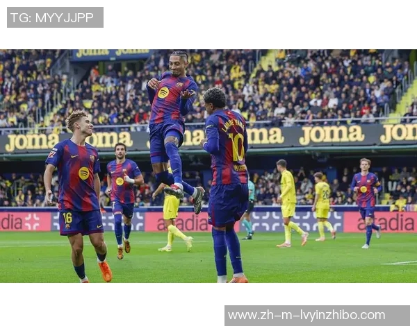 巴萨与马德里竞技激战正酣谁将赢得西甲巅峰对决的荣耀 巴萨与马德里竞技激战正酣谁将赢得西甲巅峰对决的荣耀